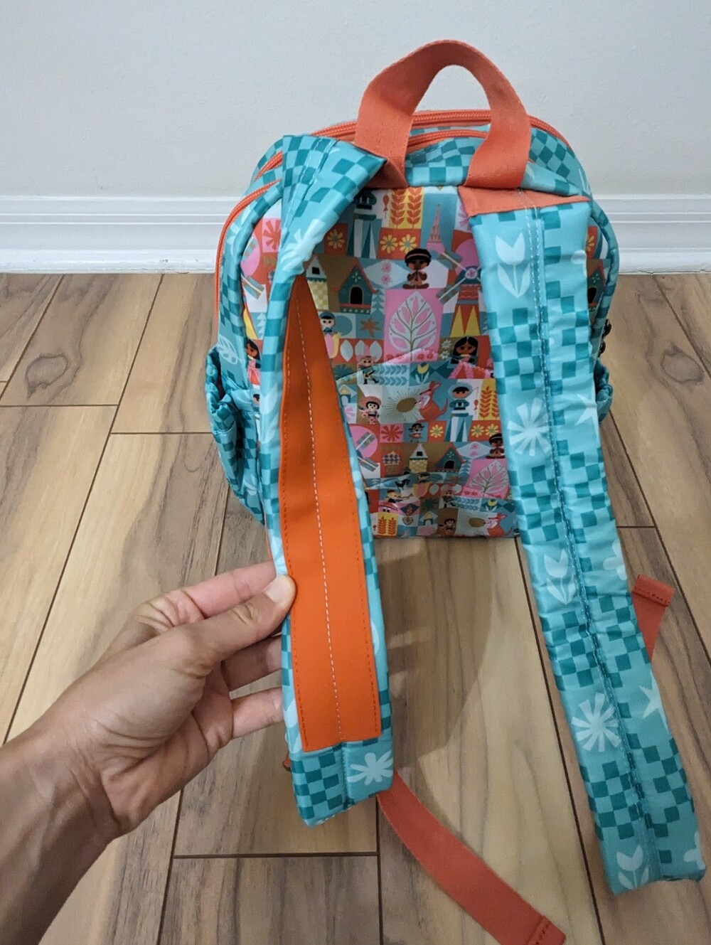 NWT! Lug X Disney It's A Small World Small Backpack - Picture 8 of 16